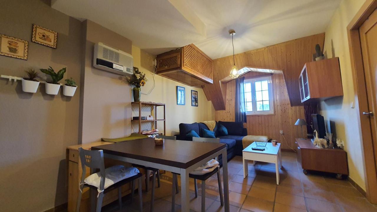 Acogedor Apartamento En Sierra Nevada Con Piscina Acceso Directo A Silla Exterior foto